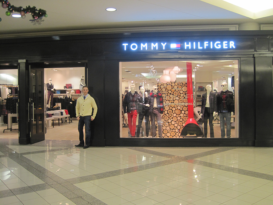 tommy hilfiger pavilion mall